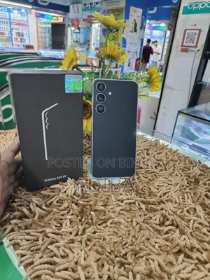 স্যামসাং গ্যালাক্সি এস২৫ এফই ৫১২ জিবি ব্ল্যাক