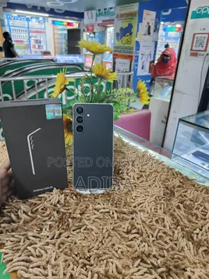 স্যামসাং গ্যালাক্সি এস২৫ এফই ৫১২ জিবি ব্ল্যাক