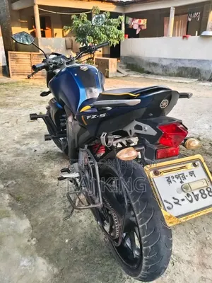 Yamaha FZS V2 2023 Blue