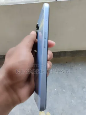 রিয়েলমি ১০ ৫জি ১২৮ জিবি ব্লু