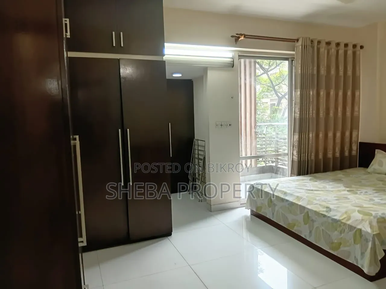 গুলশানে ৪ বেডরুমের অ্যাপার্টমেন্ট ভাড়ার জন্য