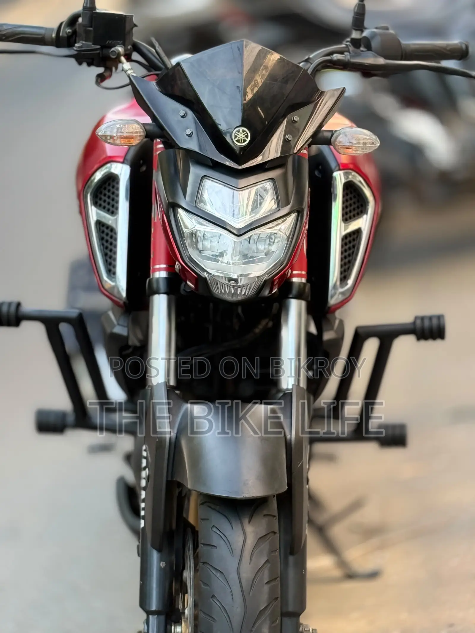 ইয়ামাহা এফজেএস ভি৩ ২০২২ লাল