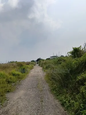 সেক্টর-১৭এ, ৬০ ফুট রোড ৩ কাঠা প্লট বিক্রি