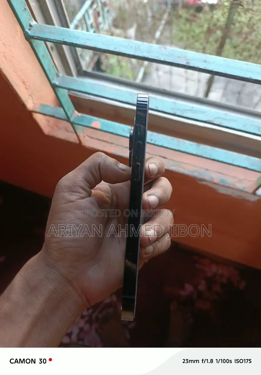 অ্যাপল আইফোন ১৪ প্রো ১২৮ জিবি ব্ল্যাক