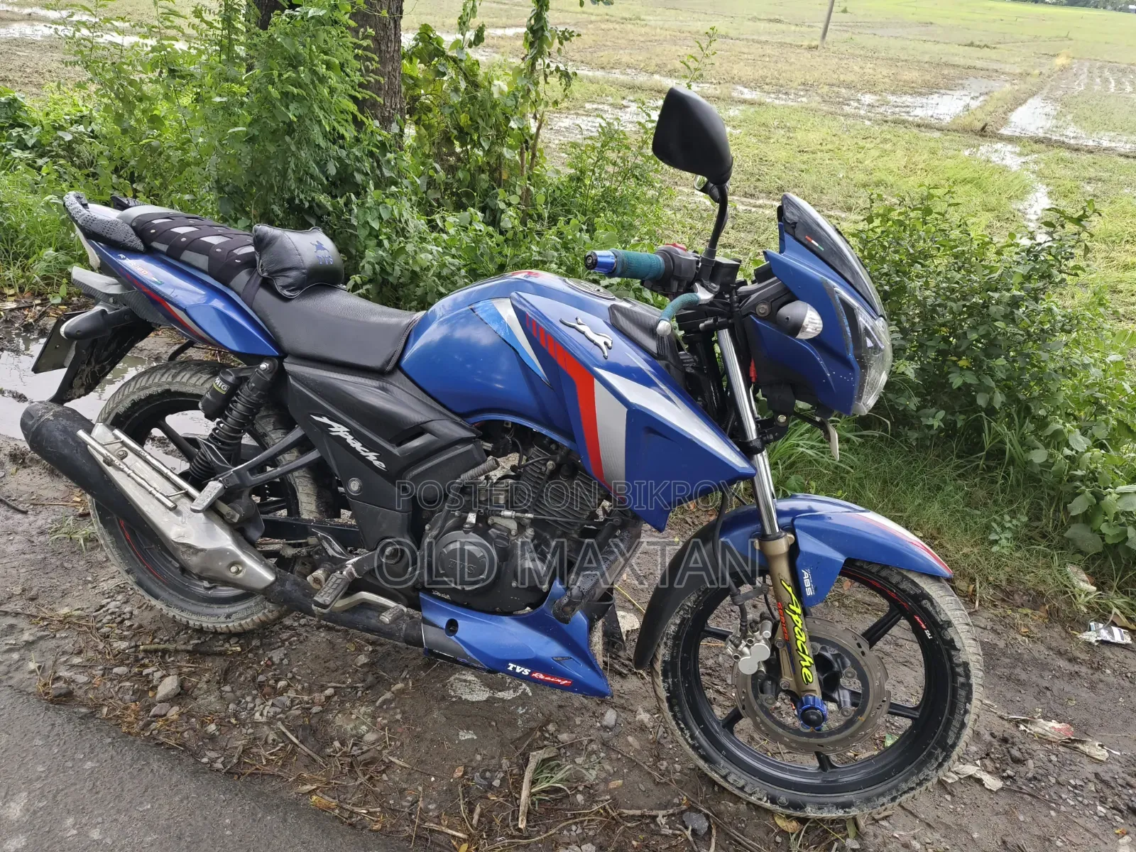TVS Apache RTR 160 2V 2023 Blue