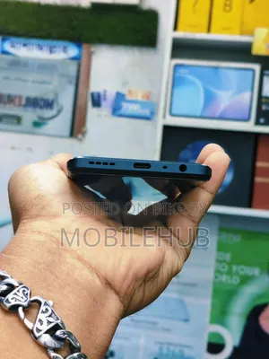 রিয়েলমি ৯ ১২৮ জিবি ব্ল্যাক