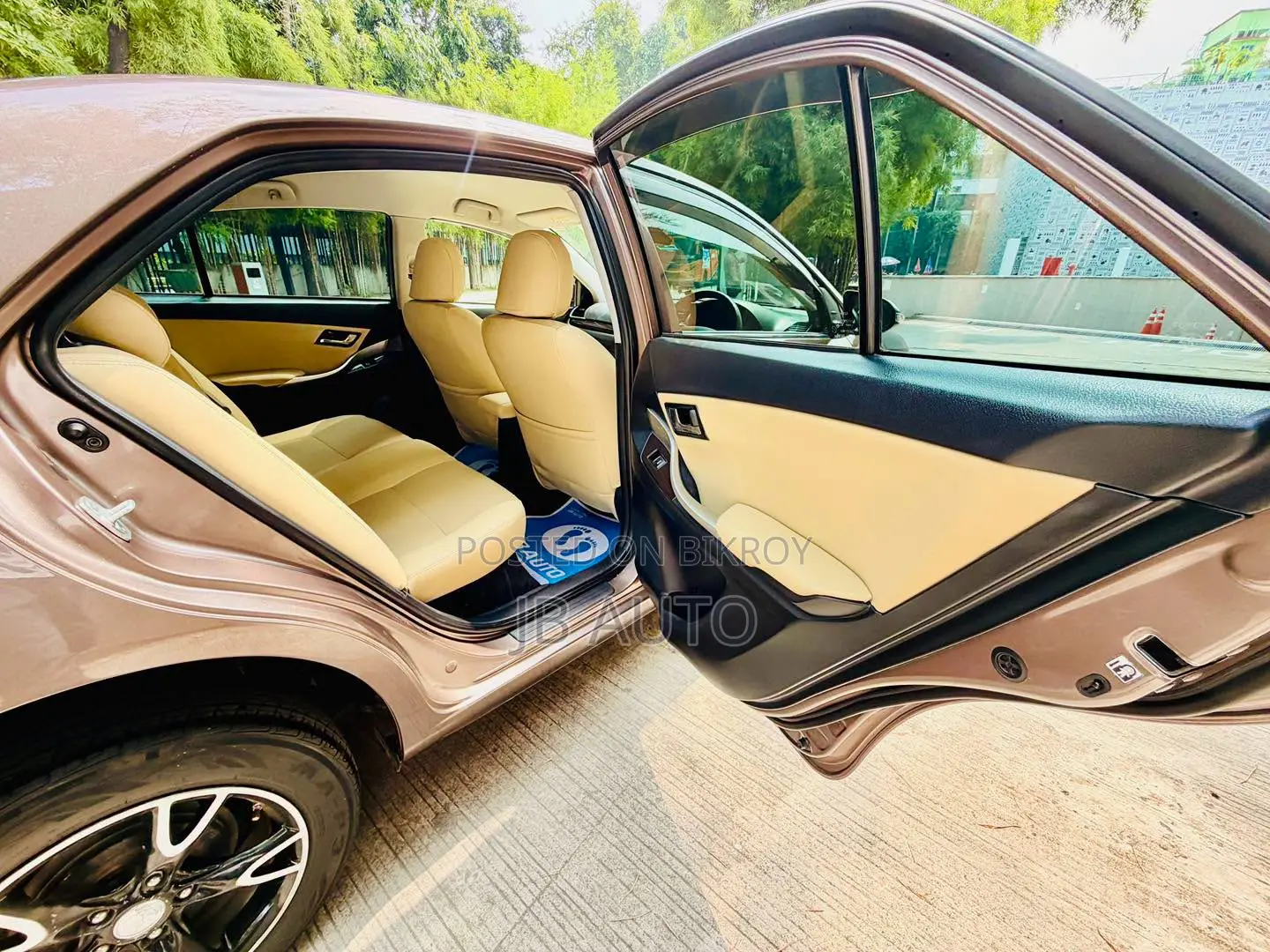 টয়োটা প্রিমিও ২০১৯