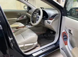 Toyota Premio 2011 Black