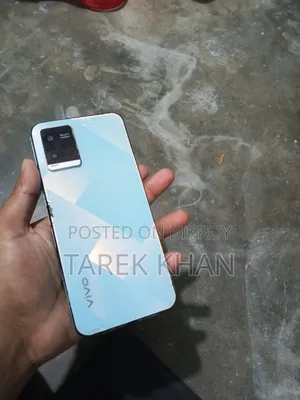 ভিভো ওয়াই২১ ৬৪ জিবি