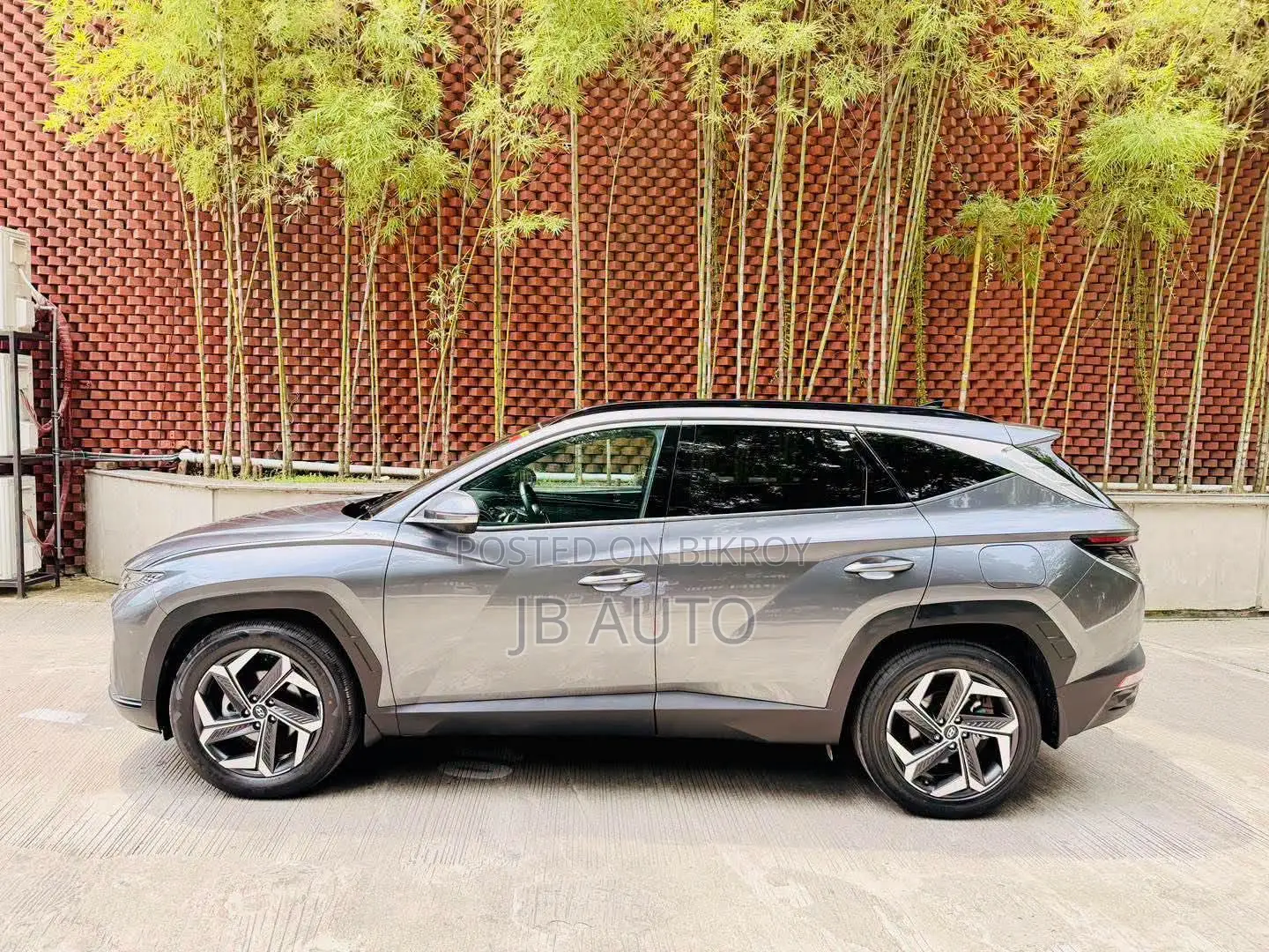 Hyundai Tucson 2023 Gray