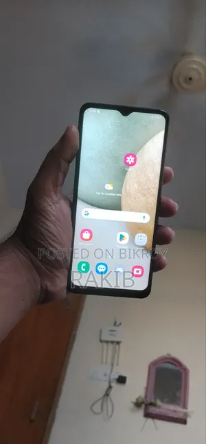 স্যামসাং গ্যালাক্সি এ১২ ৬৪ জিবি ব্লু