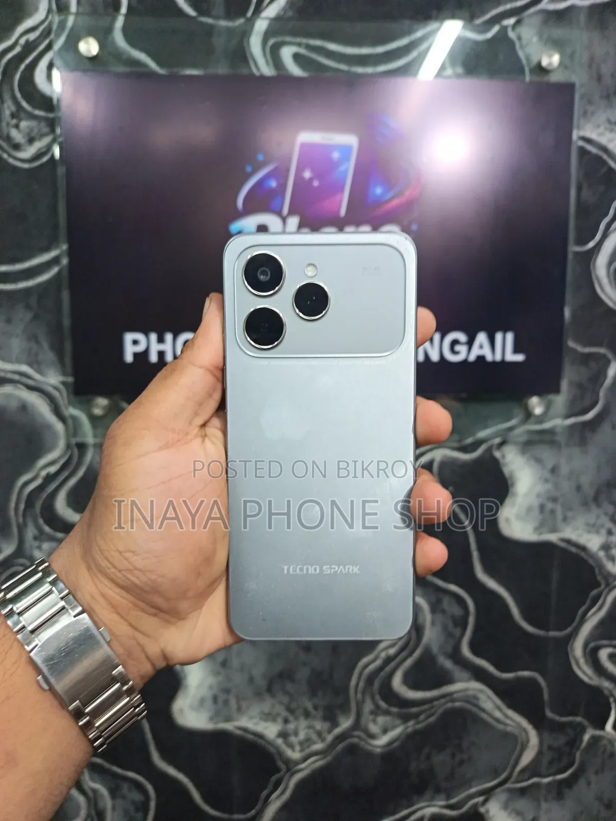 টেকনো স্পার্ক ৪০ ১২৮ জিবি