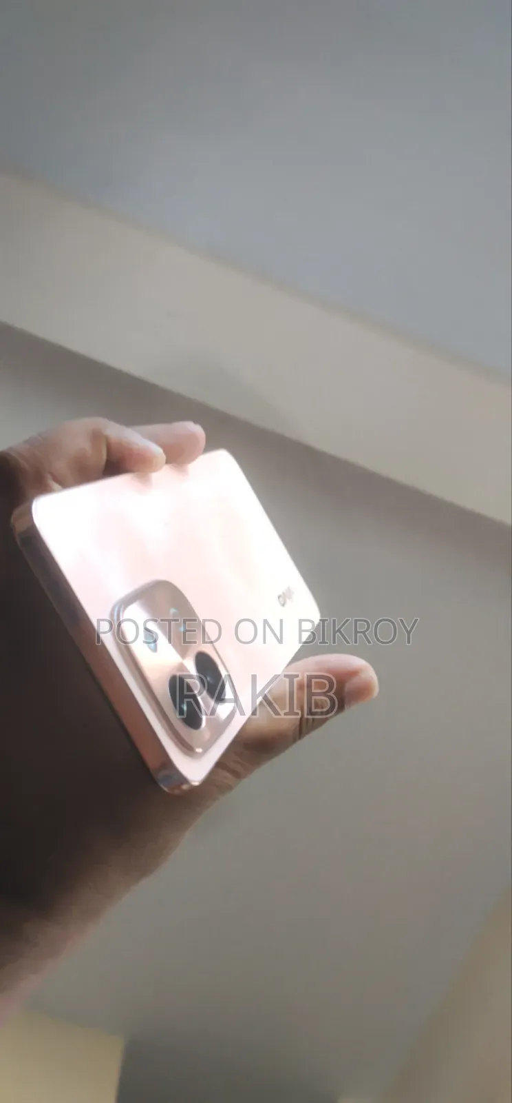 Vivo Y28 128 GB Gold