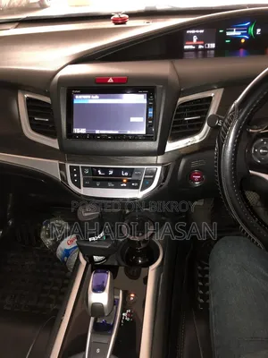 Honda BR-V 2025 Red