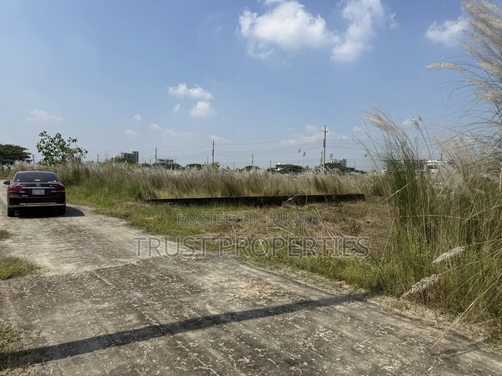 ব্লক–পি-তে ৩ কাঠা দক্ষিণমুখী প্লট বিক্রয়