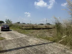 ব্লক–পি-তে ৩ কাঠা দক্ষিণমুখী প্লট বিক্রয়
