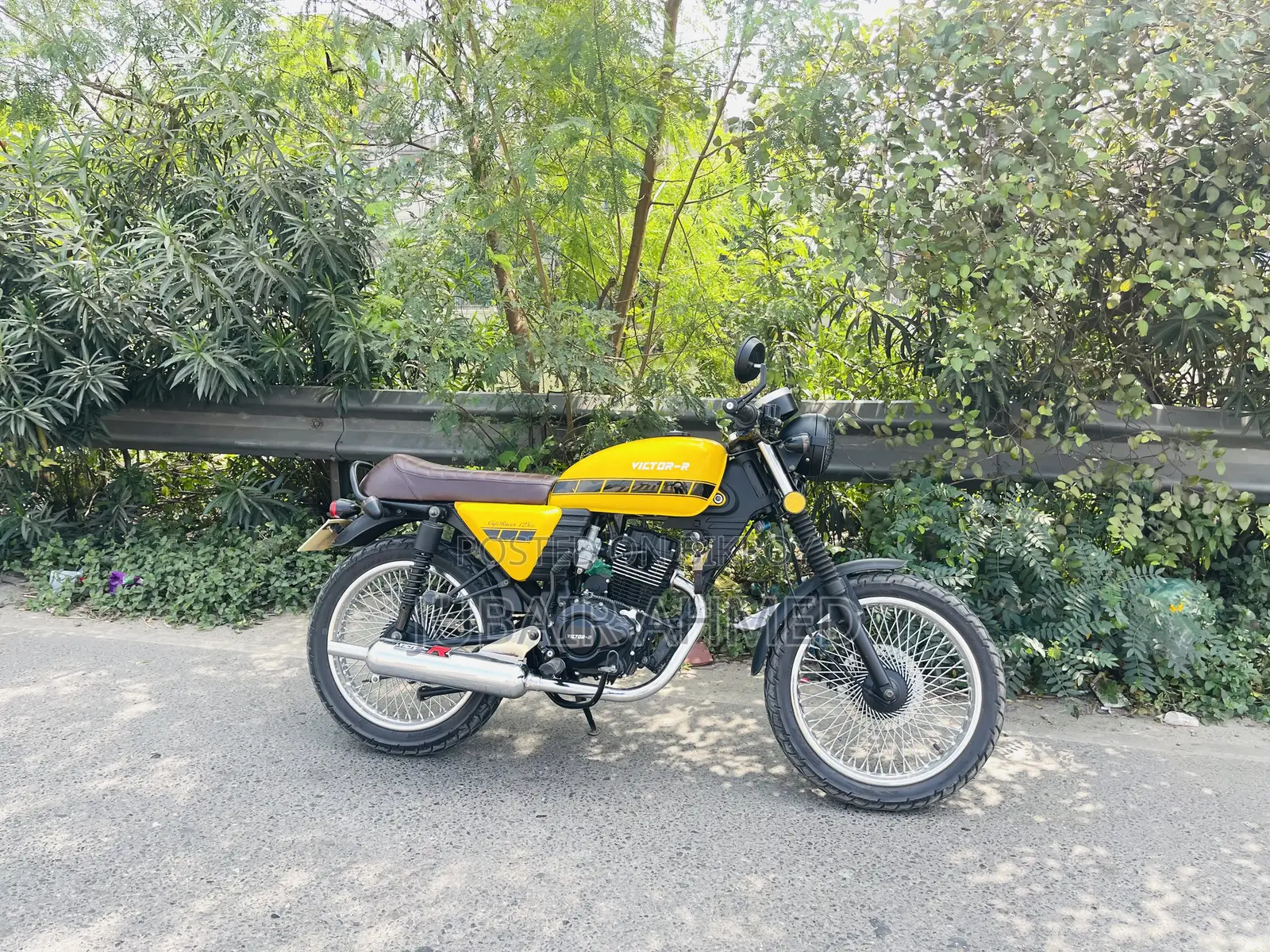 নতুন লিফান ১২৫সিসি ২০২৫ হলুদ