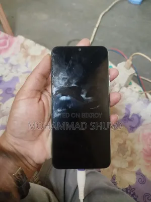 Vivo Y11 32 GB