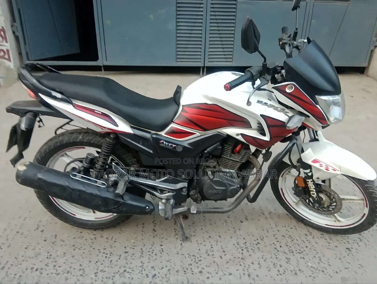 হিরো হাংক ২০১৭ হোয়াইট