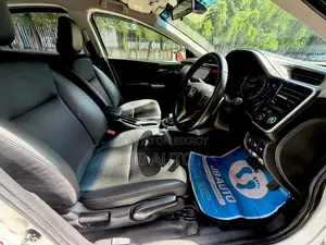 Honda Grace 2014 Pearl