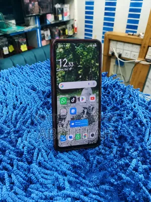 টেকনো ক্যামন ২০ প্রো ২৫৬ জিবি নীল