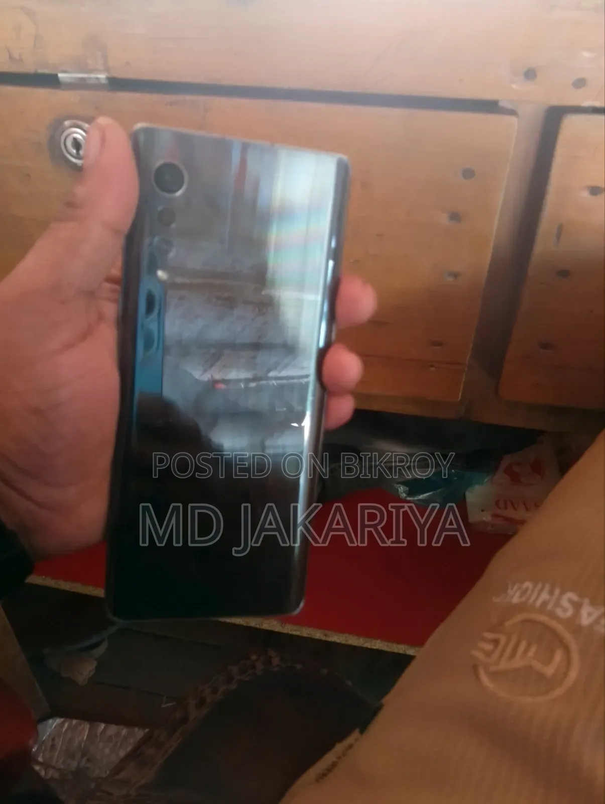 এলজি ভেলভেট ৫জি ১২৮ জিবি কালো