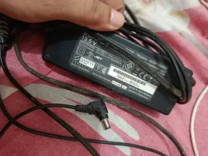 19v 3A Adapter Sony Original