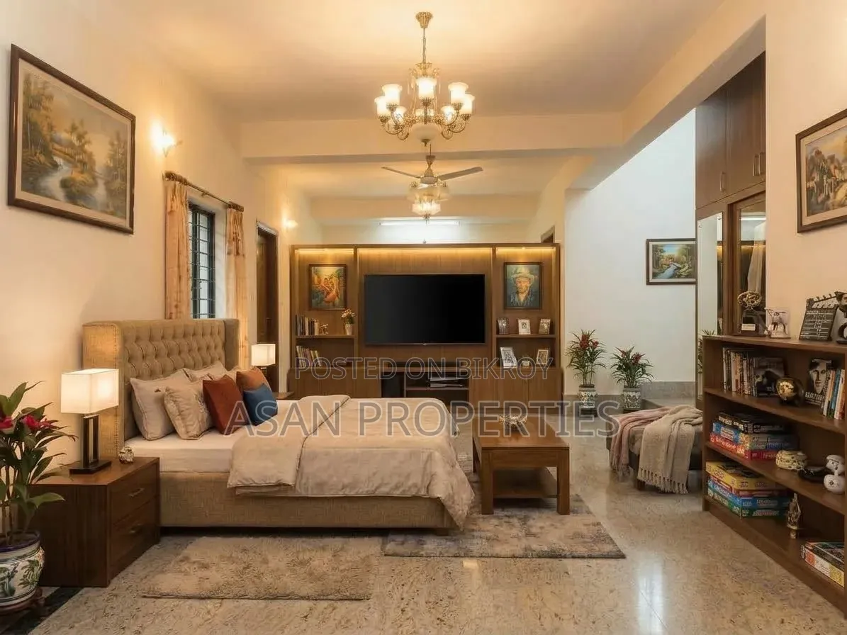 6 Bedroom Duplex in Banani for sale