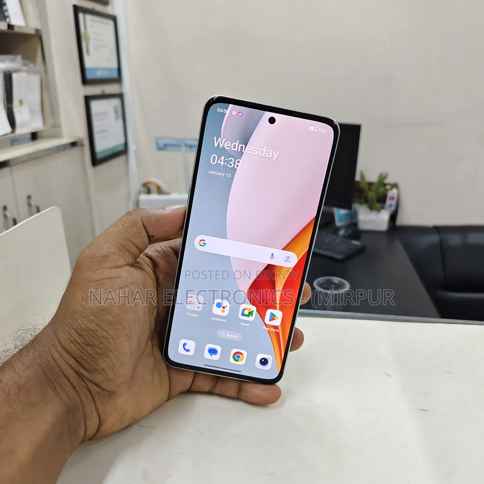 ওয়ানপ্লাস ১০আর ১২৮ জিবি সিলভার