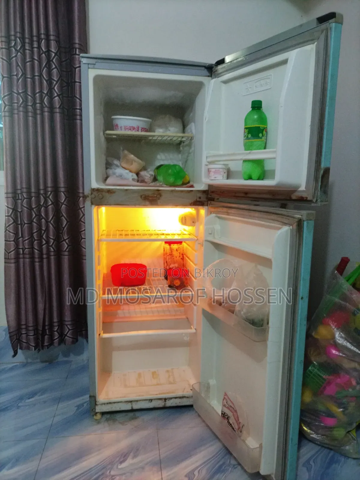 সিঙ্গার ১৩৮ লিটার ফ্রিজ