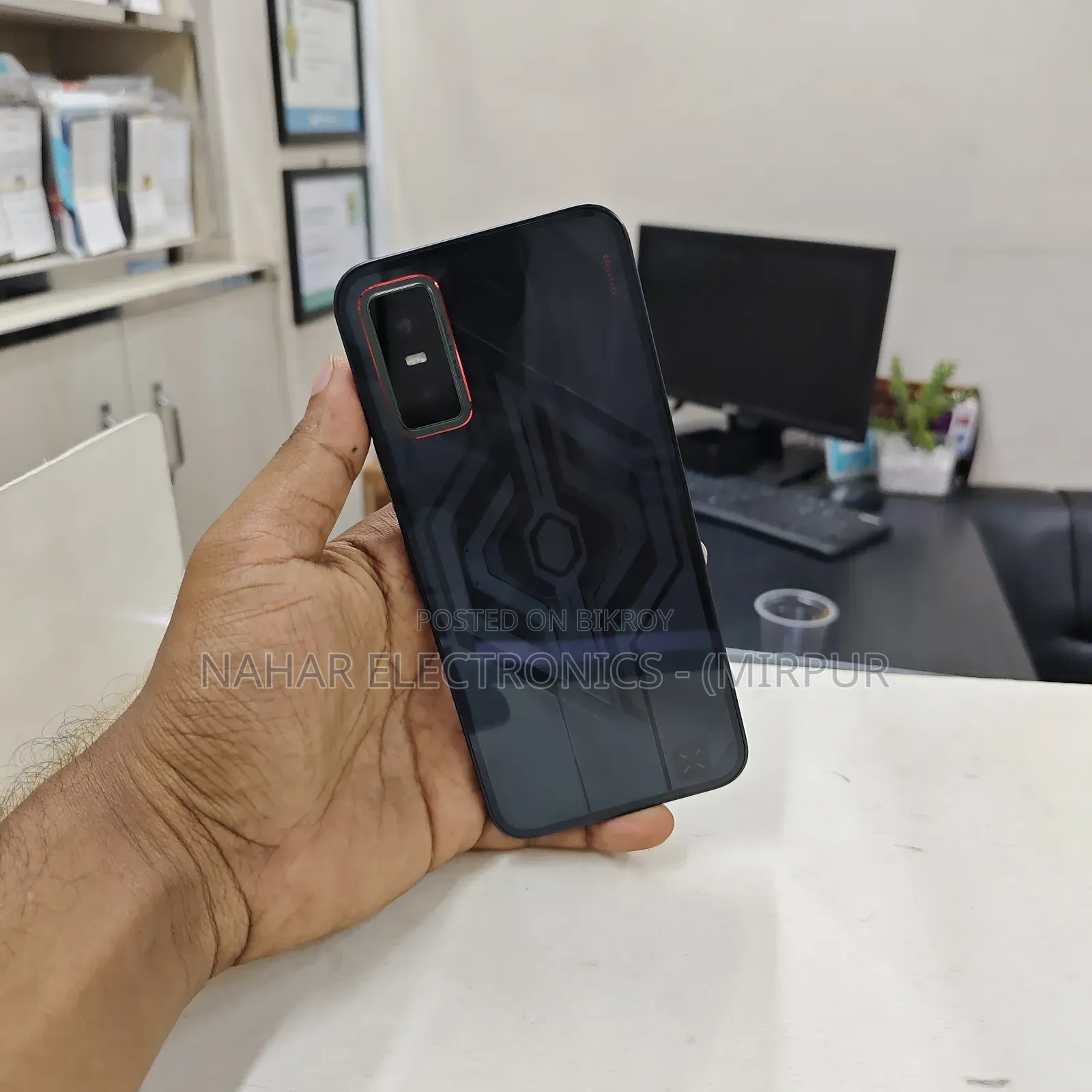 ইনফিনিক্স জিটি ৩০ ৫জি ২৫৬ জিবি ব্ল্যাক