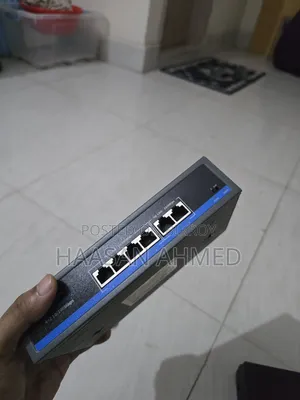 ২ পিস আইপি ক্যামেরা ৫০০ জিবি হার্ড ড্রাইভ এবং অ্যাক্সেসরিজ সহ
