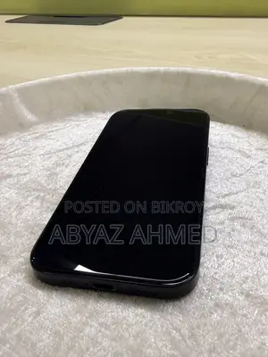 অ্যাপল আইফোন ১৬ প্রো ২৫৬ জিবি ব্ল্যাক