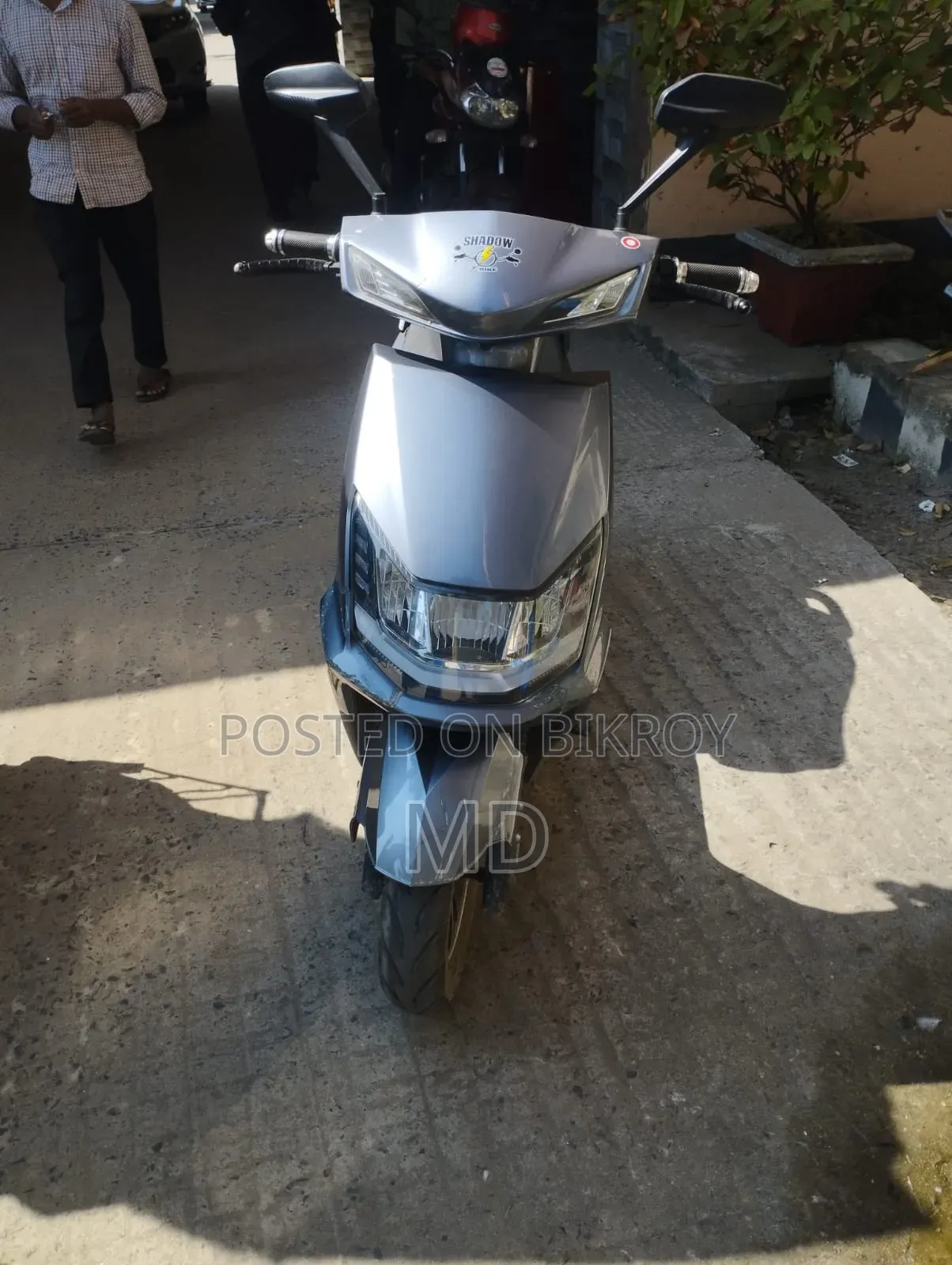 মোটরসাইকেল ২০২৪ গ্রে
