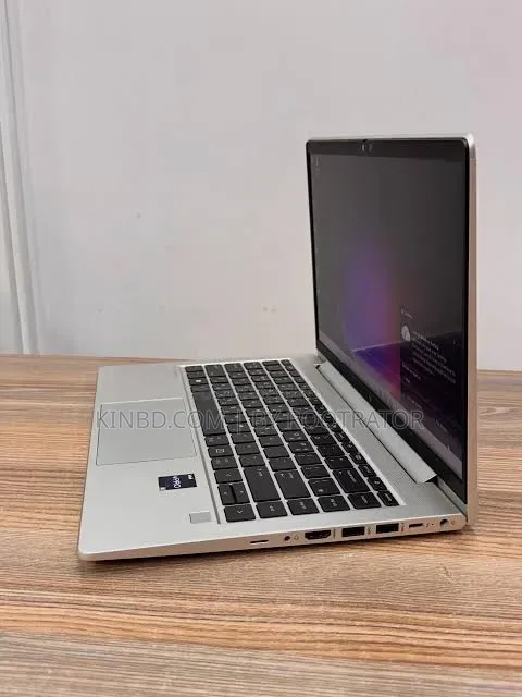 Laptop HP EliteBook 640 G9 8GB Intel Core i5 SSD 256GB
