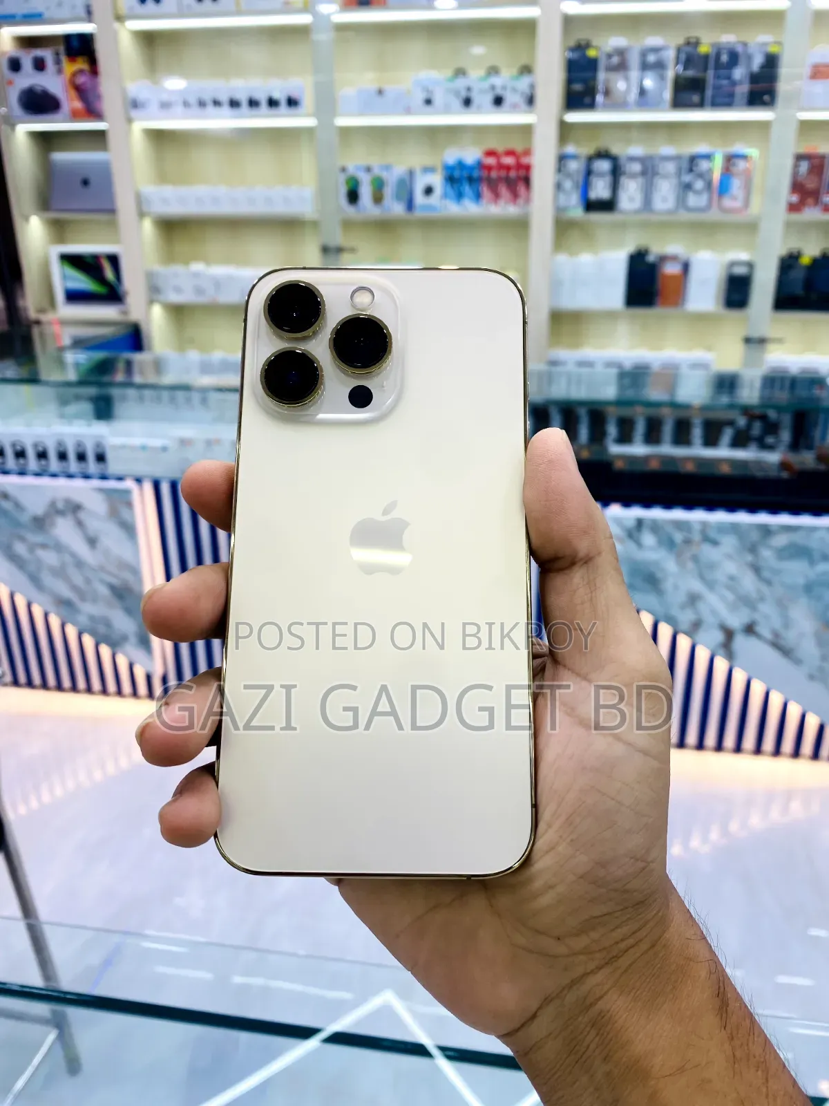 অ্যাপল আইফোন ১৩ প্রো ১২৮ জিবি গোল্ড
