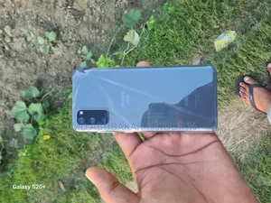স্যামসাং গ্যালাক্সি এস২০ ১২৮ জিবি সিলভার