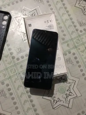Vivo Y17 128 GB Blue