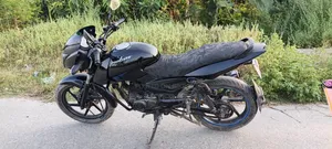 এই পাল সার গাড়িটি বিক্রি করা হবে