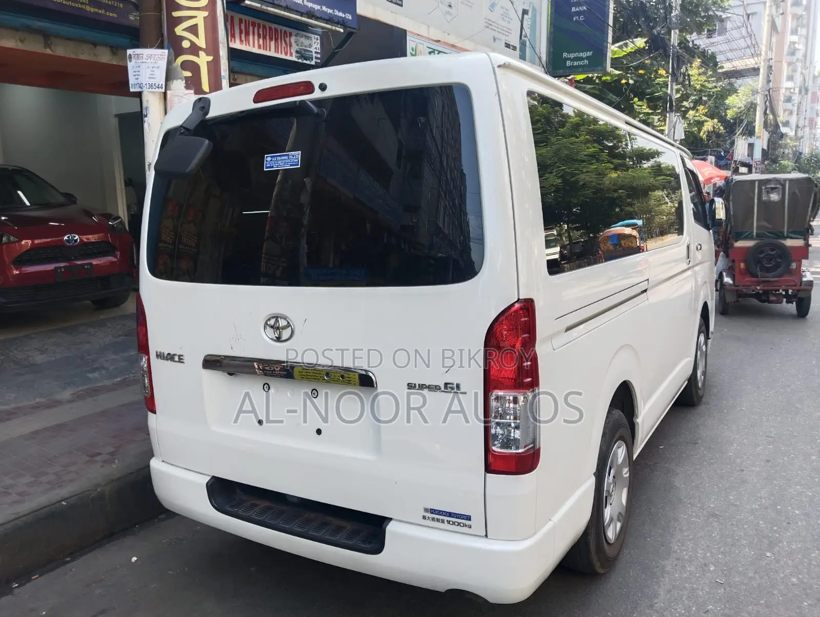 Toyota HiAce 2022