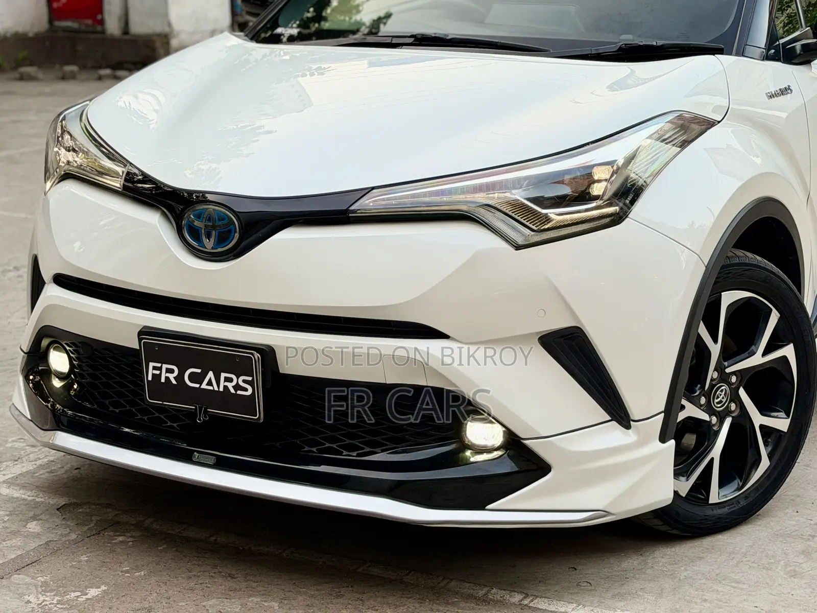 Toyota C-HR 2018 Pearl