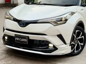 Toyota C-HR 2018 Pearl
