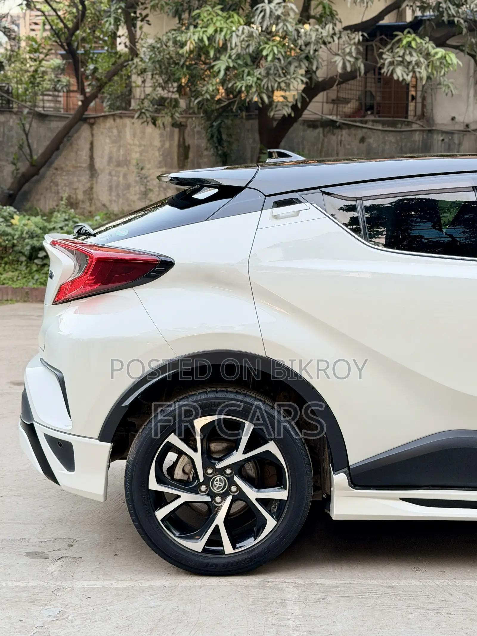 Toyota C-HR 2018 Pearl