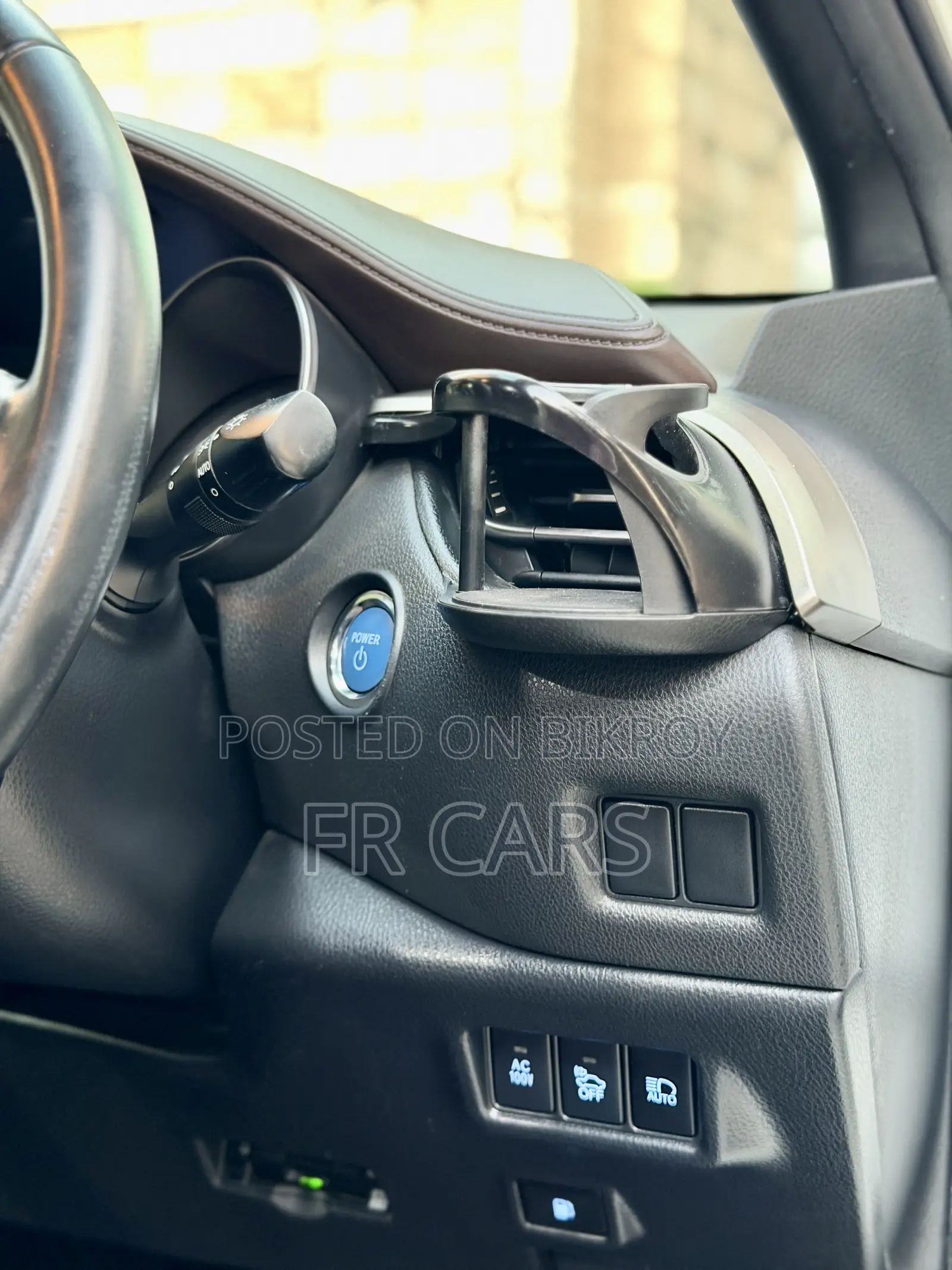 Toyota C-HR 2018 Pearl