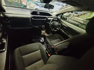 Toyota Aqua 2021 Blue