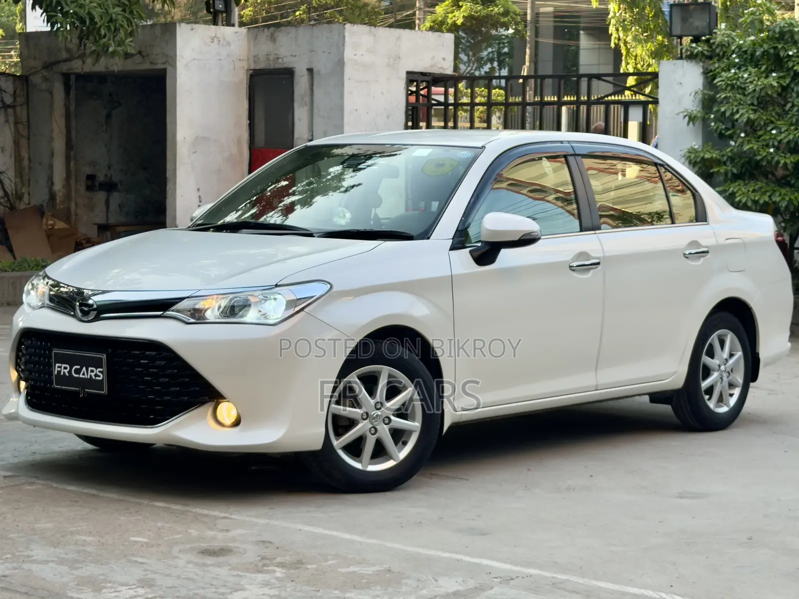 Toyota Axio 1.5 G 2WD 2015 Pearl