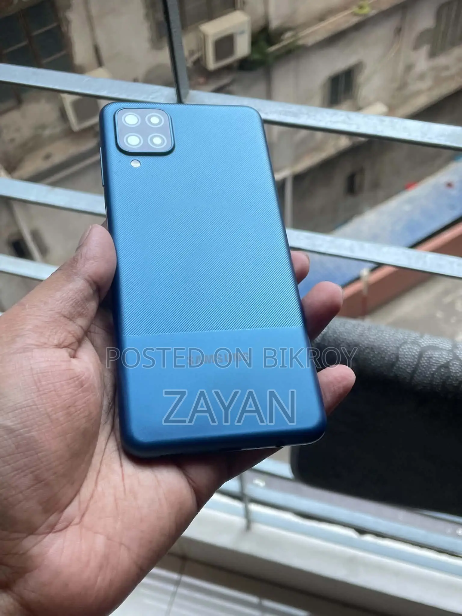 স্যামসাং গ্যালাক্সি এ১২ ৬৪ জিবি ব্লু