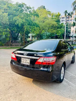 টয়োটা প্রিমিও ১.৫ এফডব্লিউডি ২০১৩ কালো