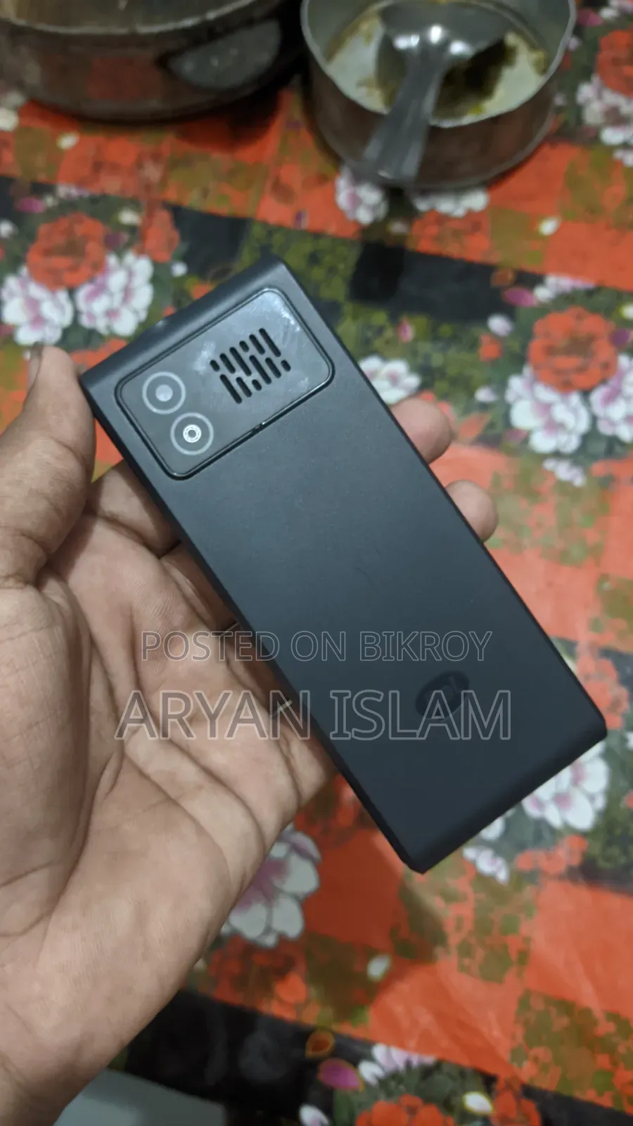 নতুন আইটেল পাওয়ার ৪০০ কালো
