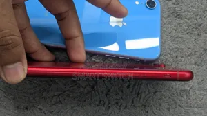 Apple iPhone XR 128 GB Red